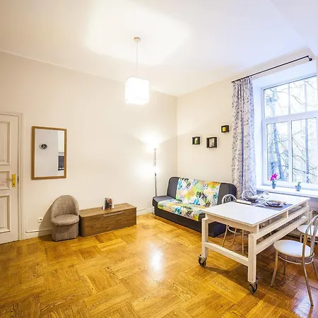 Apartment Mosaic Center *