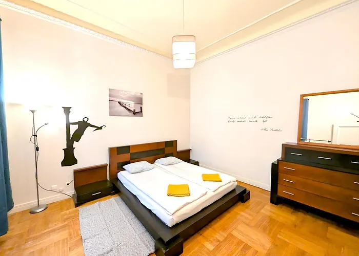 아파트 Mosaic Center