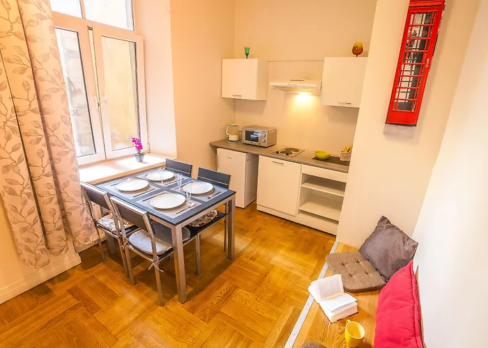 Mosaic Center * 리가