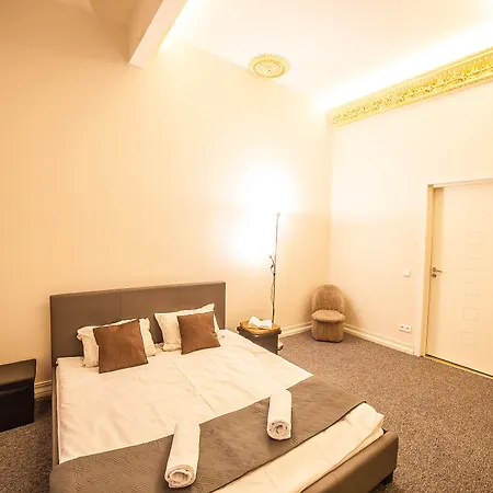 Mosaic Center Apartmán