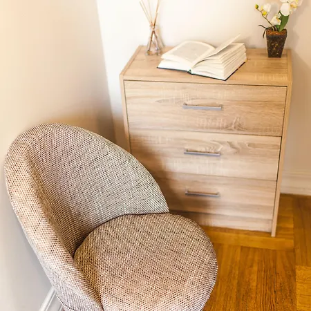 Mosaic Center Apartmán *